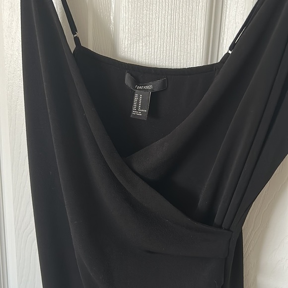 BUNDLE 3/$12 Forever 21 Fitted Mini Dress - Picture 4 of 9